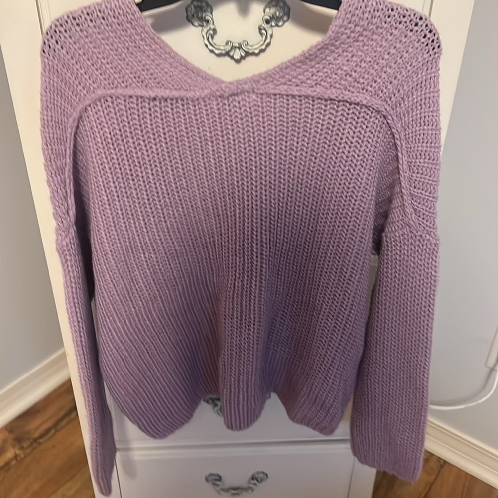 Sweater! - Picture 5 of 5